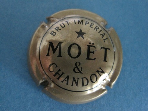 Capsule champagne moët - ,