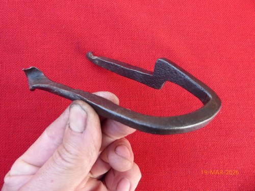 Ancien mentonnet fer forgé - ancien,