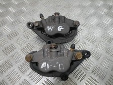 Étriers de frein avant YAMAHA