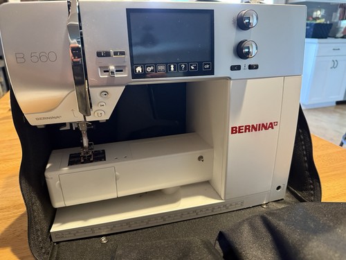 Bernina 560 computerized - bernina,