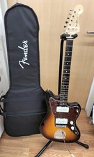 Guitare électrique FENDER
