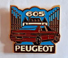PIN'S HELIUM - voiture peugeot