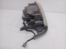 E20288051 phare droit pour