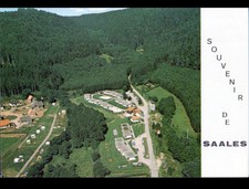 SAALES (67) VILLAS du VILLAGE de VACANCES V.V.F. en vue aérienne en été