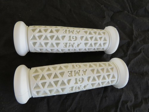 Genuine handlebar grips - genuine, gt