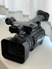 Caméscope vidéo HXR-NX100