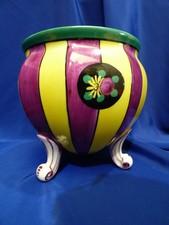 Cache-pot ou vase ogive