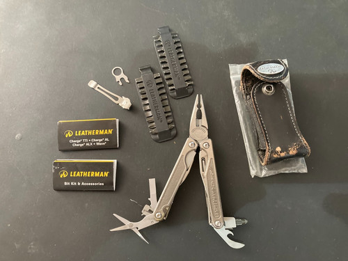 Leatherman charge tti s30v - tti,
