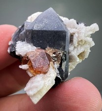 Cristal de topaze avec quartz