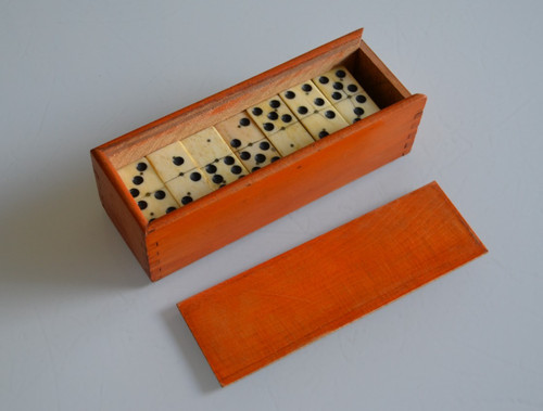 Ancien jeu dominos - ancien, en