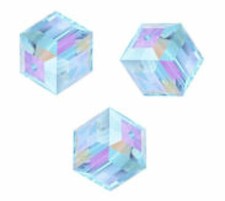  3 Perles cubes Swarovski 6 mm ( 5601 ) Aquamarine