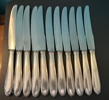 11 Couteaux de Table