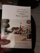Livre "La Vérité sur l'affaire Harry Quebert" de Joël Dicker