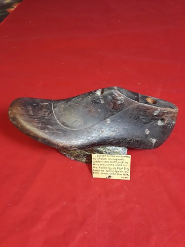Vintage hand carved wooden - hand,