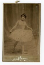 PHOTO CABINET c.1890,une danseuse en tutu par Chéri Rousseau à Saint Étienne