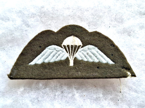 Brevet tissu militaire - un,