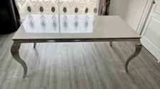table à manger Baroque