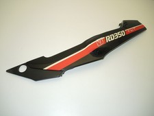 Carénage latéral gauche YAMAHA RD 350 1WT de 1987 / 1988
