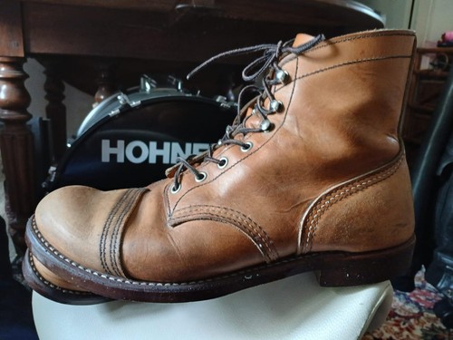 Red wing iron - red,