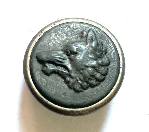 Ancien bouton chasse - de,