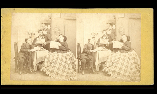 Famille lisant les journaux - , le