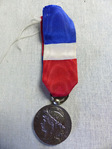 Medaille travail en - medaille,
