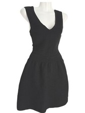 Sandro Robe sans manches noire