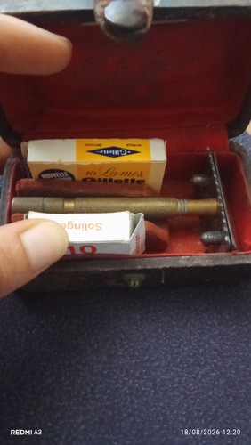Ancien rasoir mecanique - rasoir,