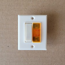 LEGRAND MISTRAL 83272 - 1 Interrupteur Va et Vient à voyant (sans lampe) - Blanc