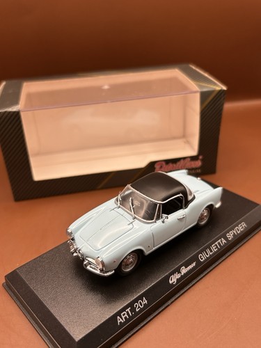 R1147 voiture miniature - miniature, 1/43