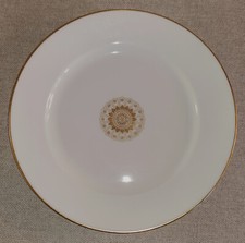 MAGNIFIQUE ASSIETTE A DESSERT