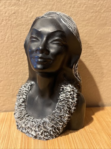 Vtg hawaiian bust beauty - bust,