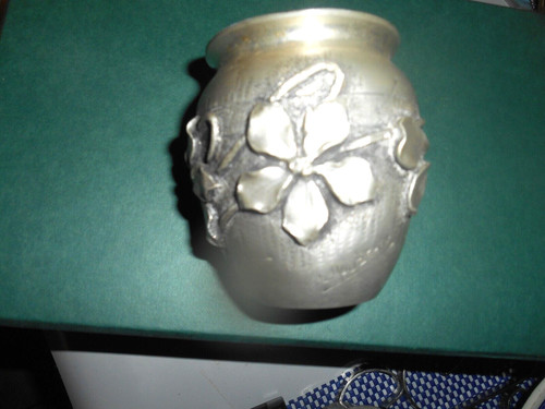 Jolie petit vase étain - vase,