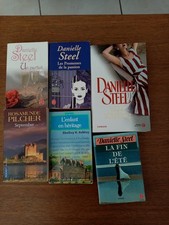 Lot de  6  romans livres DANIELLE STEEL + ASHLEY +PILCHER  DONT 1 OFFERT