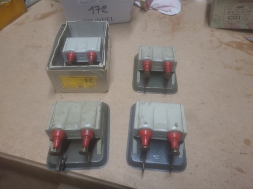 Lot anciens butoirs jep - lot,