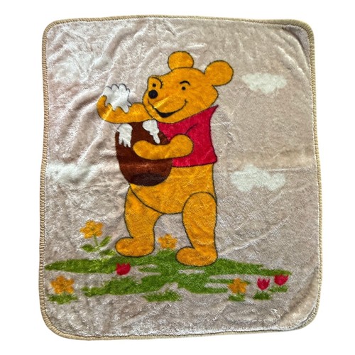 Vintage winnie the pooh - winnie,