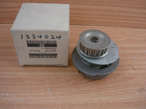 Pompe eau pour opel - eau,