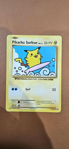 Carte pokémon pikachu surfeur - pokémon,