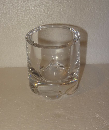 Verre tres epais - en, cristal
