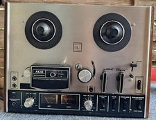 Magnétophone à bande AKAI