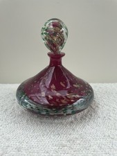 Ancien flacon en verre signé