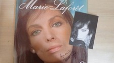 2 Autographes Dédicaces ORIGINAUX de la Chanteuse MARIE LAFORÊT sur LP 33T + CP