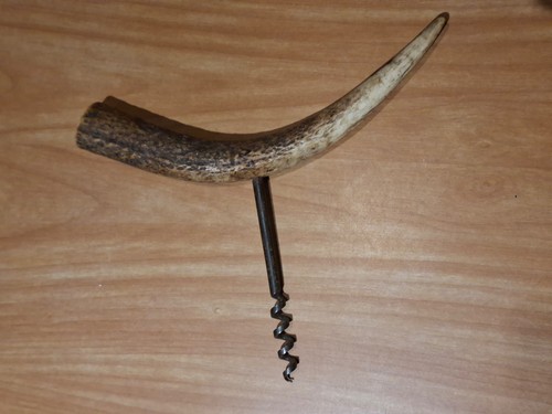 Ancien tire bouchon corne - bouchon, en