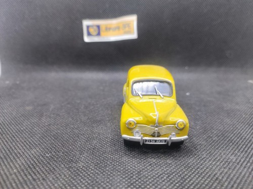 Renault 4 cv - 4, grand