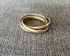 Bague intemporelle en or