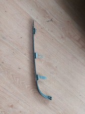 ENJOLIVEUR  de PHARE DROITE  PEUGEOT 405 I Sedan (15B)  1987-1992