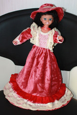 POUPEE  FAMOSA MANNEQUIN