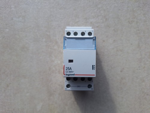 Contacteur puissance 25a - contacteur,