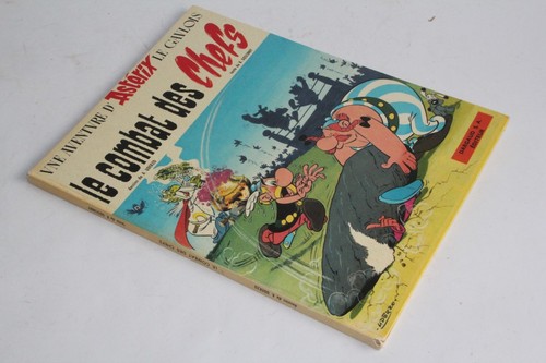 Astérix combat des - bd,