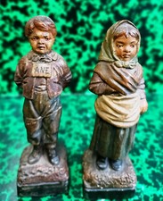 Terre cuite L’Isle Adam, signé A. Hanne, garçon « Ane », fille/ J.Le Guluche